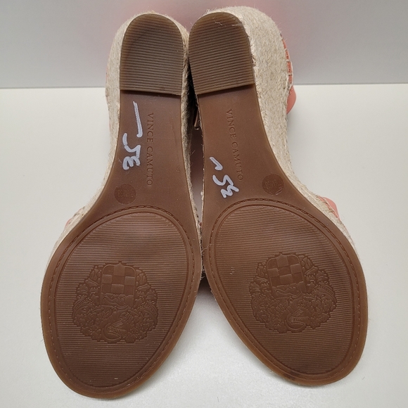 Vince Camuto Espadrilles - Picture 6 of 9